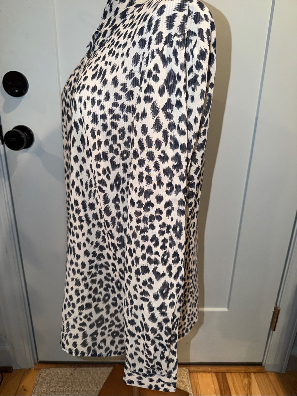 JAEGER Blouse Size Medium - Picture 7 of 11